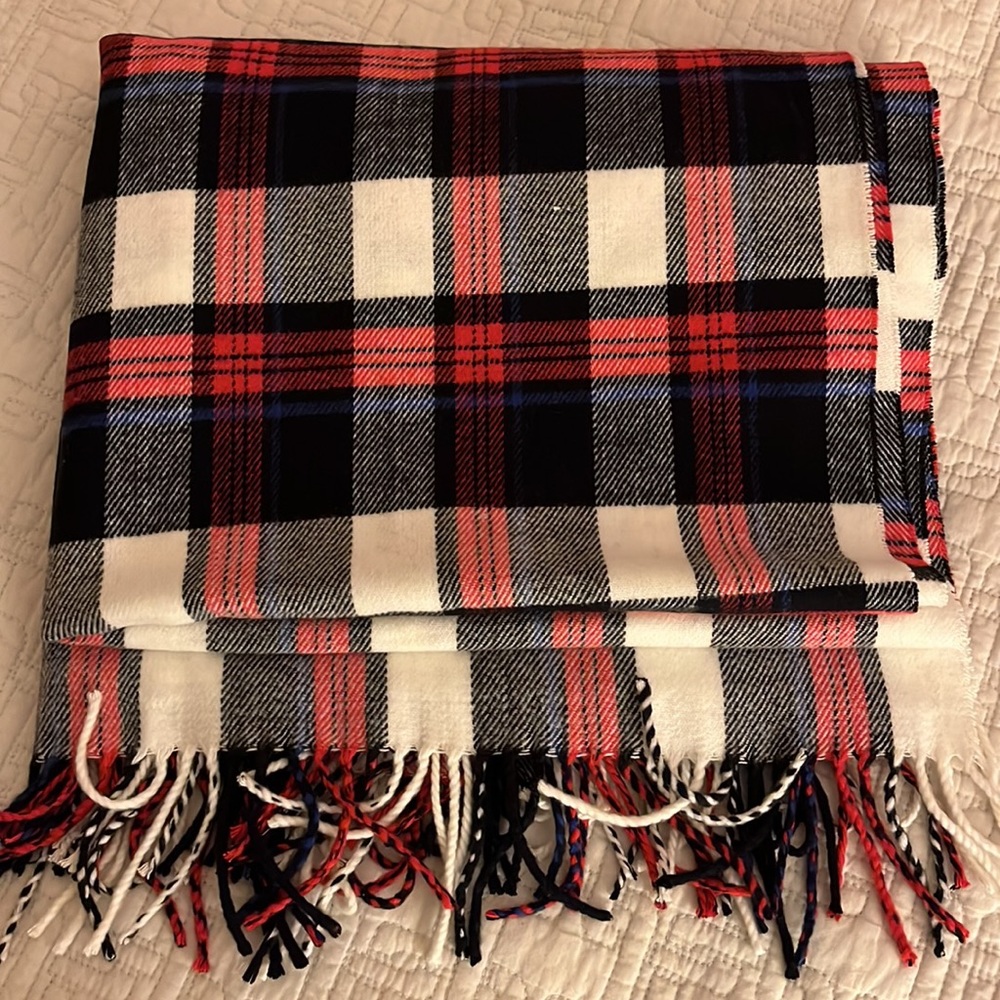 GAP Red/Ivory/Black & Blue Plaid Wide Blanket Scarf w/Fringe